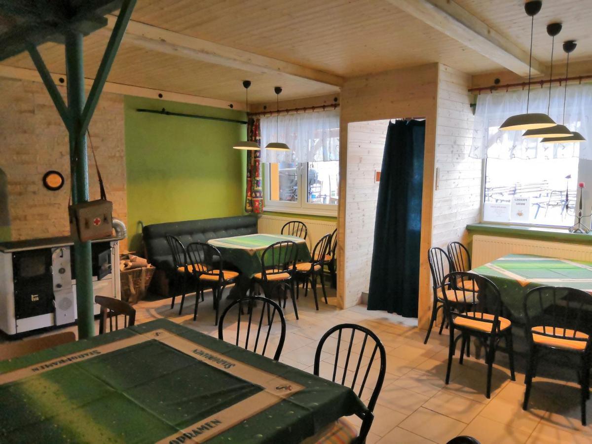Chalupa Jenin Долни Дворище Екстериор снимка